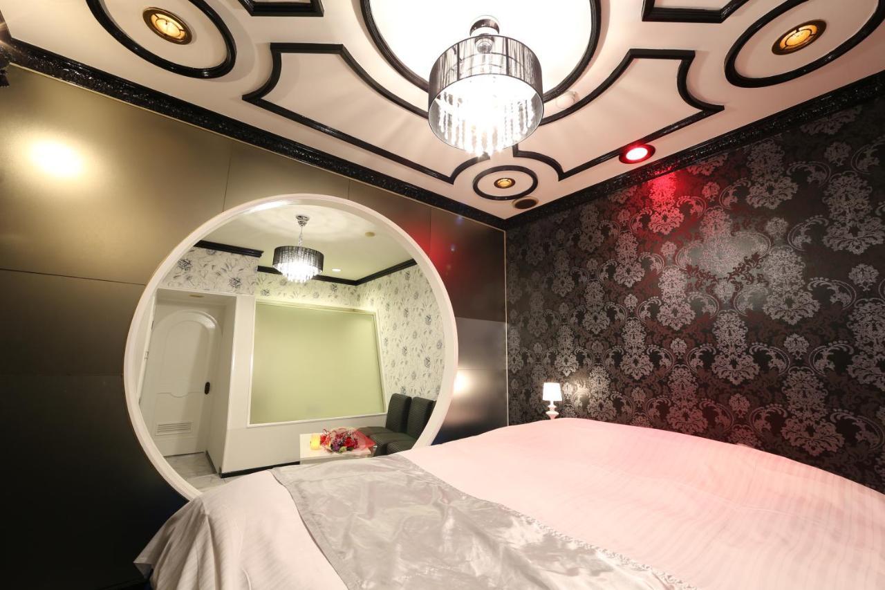 Hotel Sun (Adults Only) Сакаи Екстериор снимка
